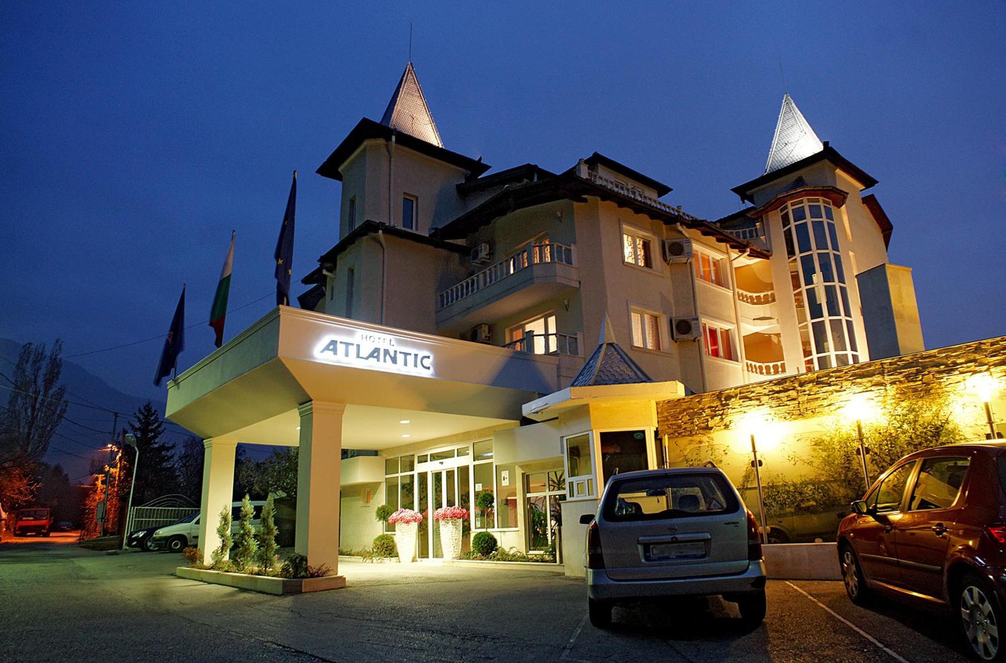 Atlantic Hotel - Free Parking Sofya Dış mekan fotoğraf